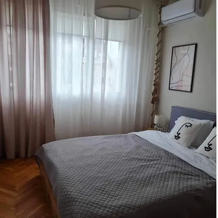 Specious Modern Apartmán Sofie